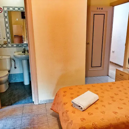 Ab בית הארחה