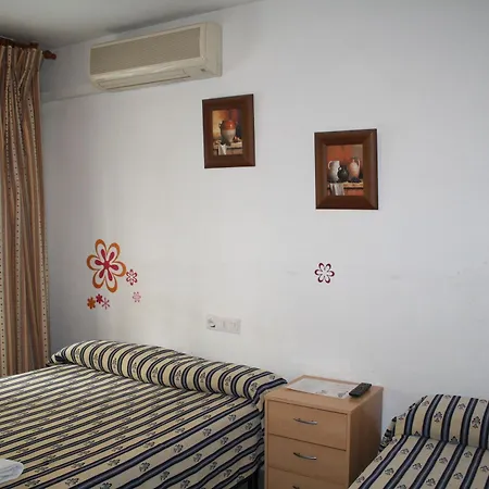 בית הארחה Ab גרנדה